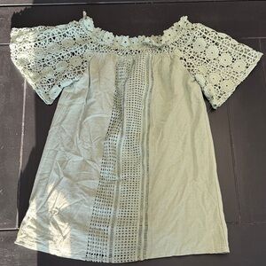 Chic Strapless Lace Dress in Light Green